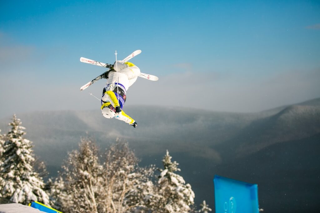 Jakie ubezpieczenie turystyczne wybrać na sporty ekstremalne