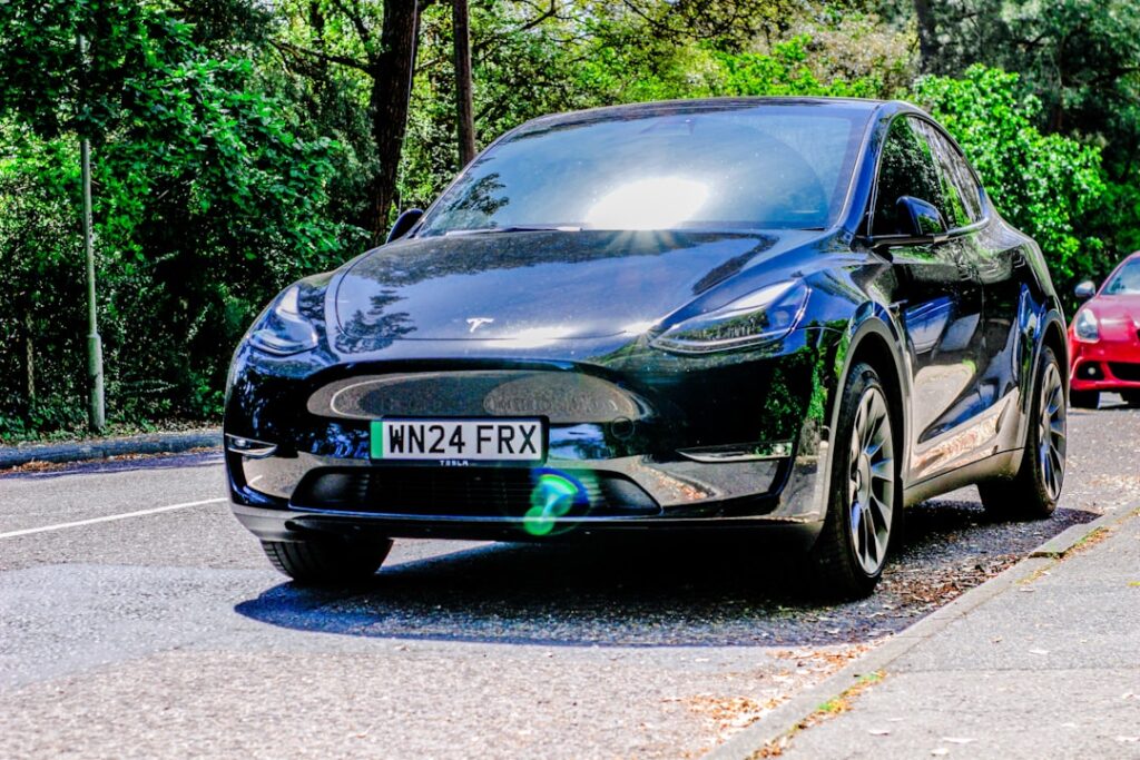 Koszty posiadania i utrzymania samochodu elektrycznego vs spalinowego