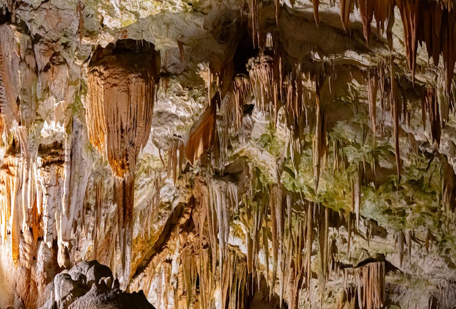 Najpiękniejsze jaskinie turystyczne w Polsce i na Słowacji