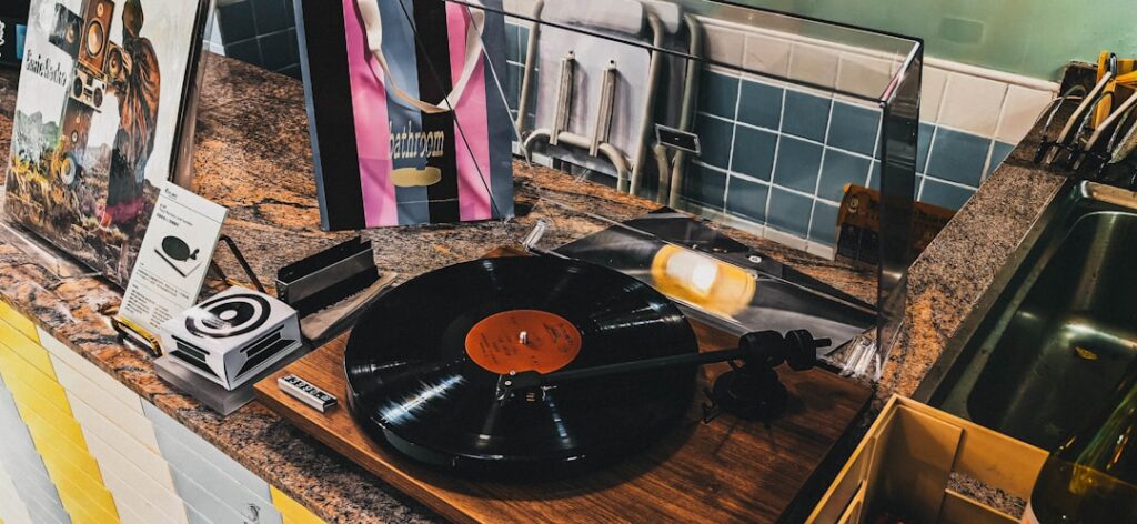 Odrodzenie zainteresowania płytami winylowymi i kasetami