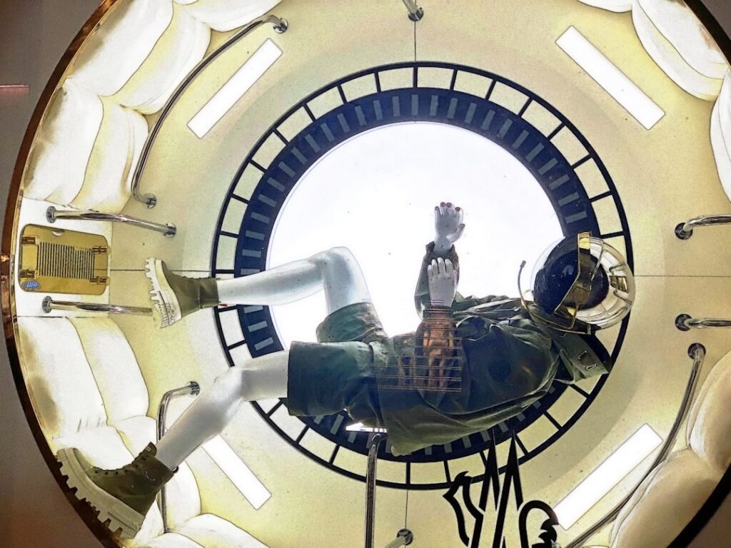 Skutki długotrwałego przebywania w stanie nieważkości